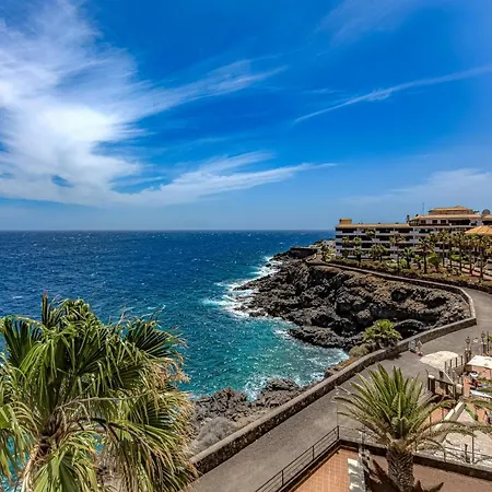 Apartment Atlantis 2 In Front Of The Ocean, Espectacular View, Pool And Wifi *