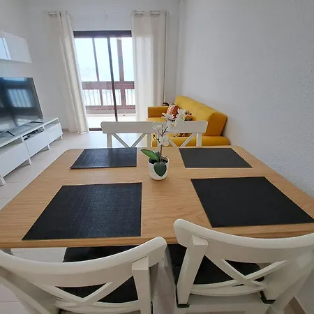 Atlantis 2 In Front Of The Ocean, Espectacular View, Pool And Wifi * Costa Del Silencio