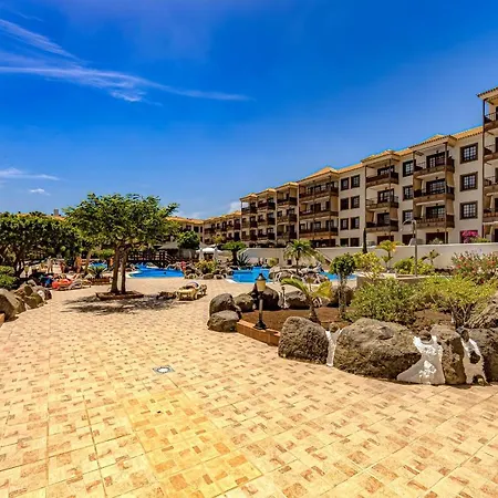Atlantis 2 In Front Of The Ocean, Espectacular View, Pool And Wifi Apartament *