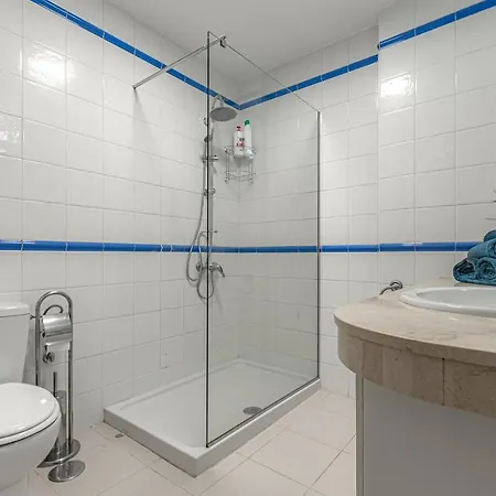 Apartament Atlantis 2 In Front Of The Ocean, Espectacular View, Pool And Wifi Costa Del Silencio